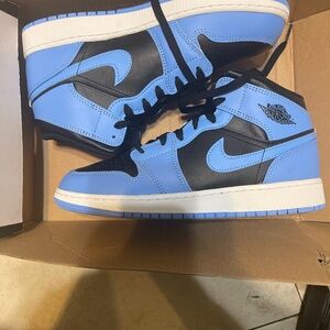 Jordan mid 1 shoes blue and black